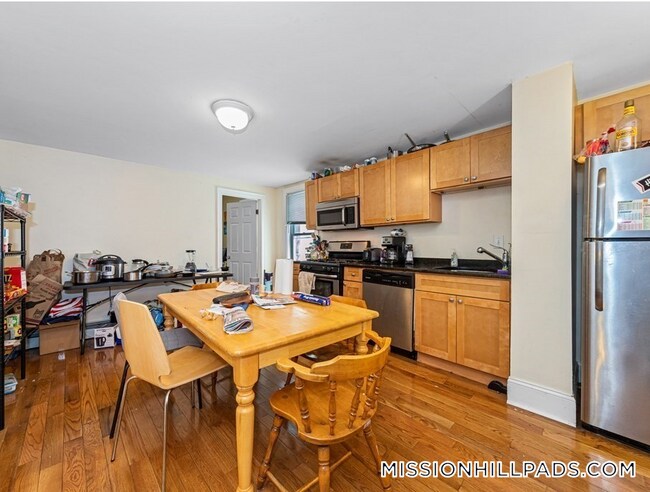 Photo - 44 Hillside St Unit 1