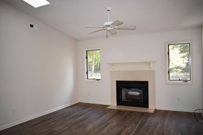 Photo - Charming Home in Oriental