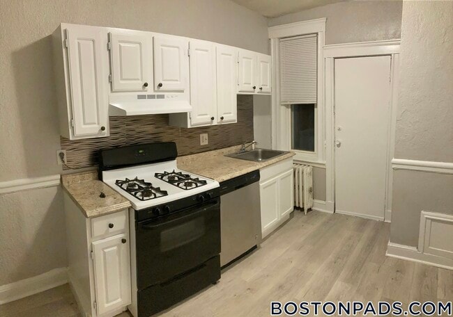 Photo - 95 Nichols St Unit 4