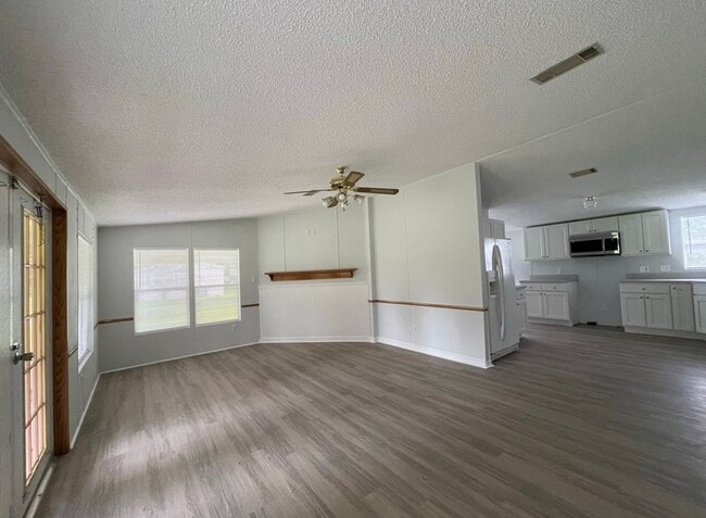 Photo - Ready To Rent!