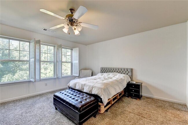 Photo - 1177 Ridenour Blvd