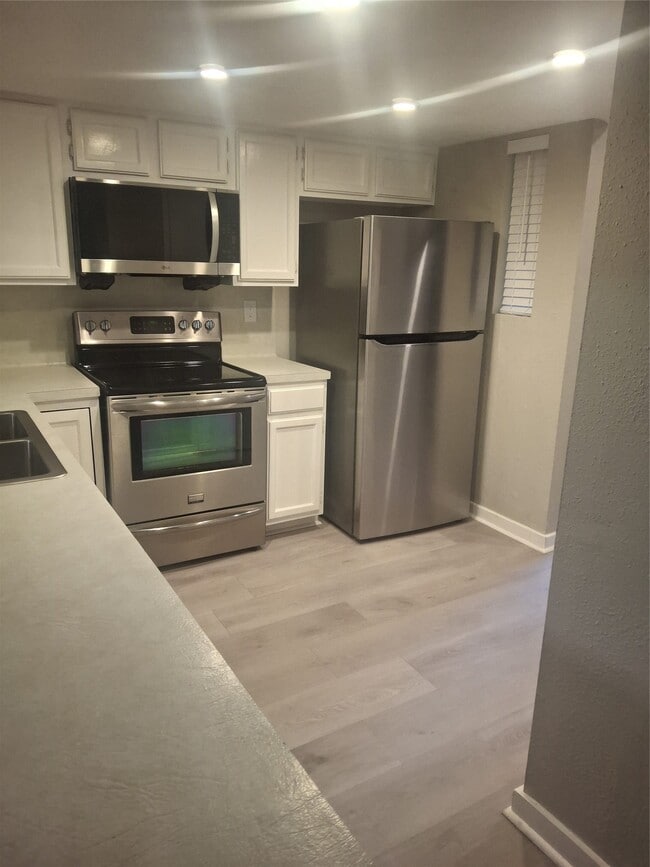 Photo - 14911 Wunderlich Dr Unit 901