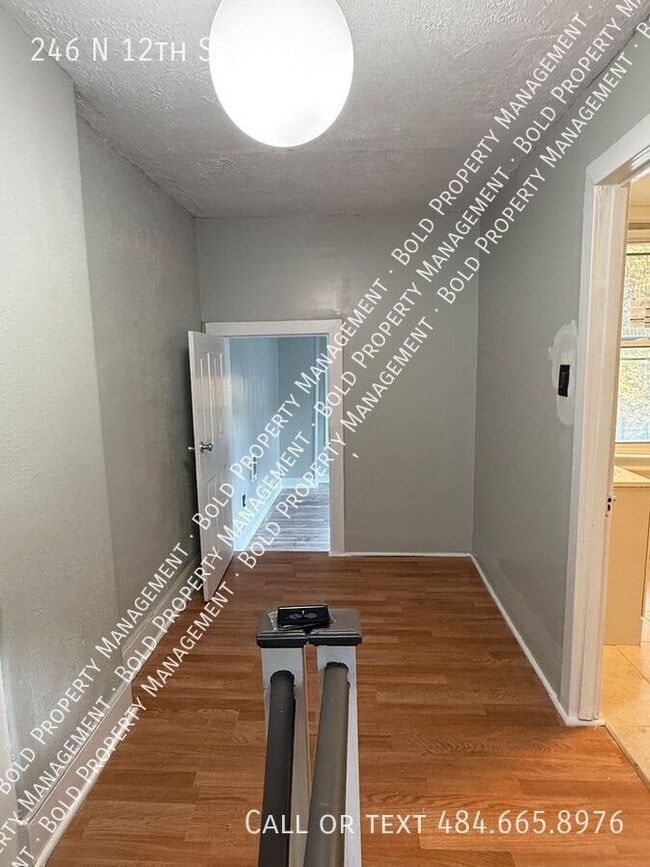 Photo - 246 N 12th St