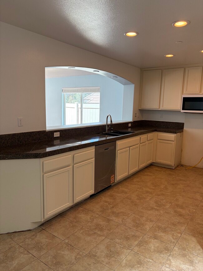 Photo - 32448 Evening Primrose Trl