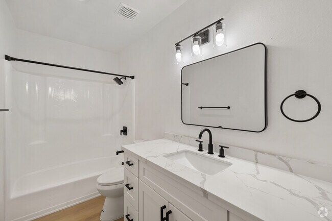 2BR, 2BA - 1,350SF - First Bathroom