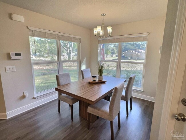 Photo - 4285 Castille Ave