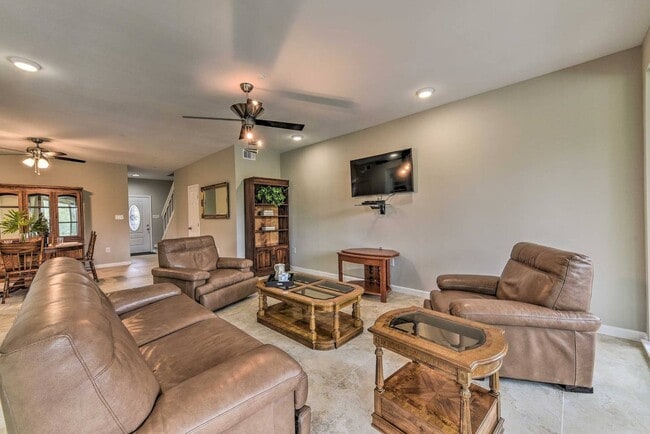 Photo - Lake Front Townhome with resort-like Views!