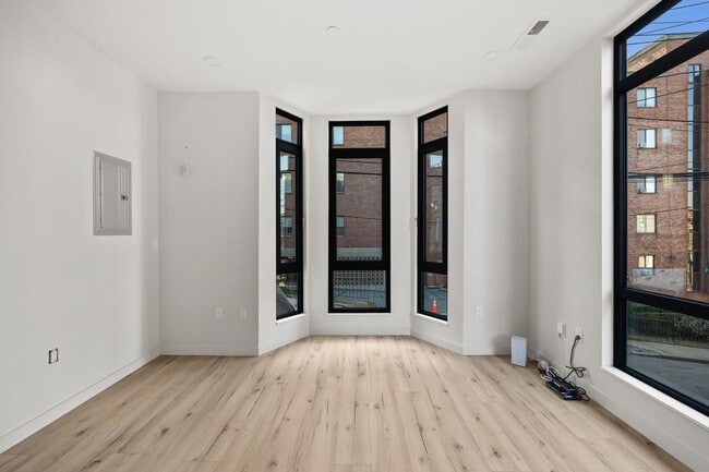 Photo - 6 National St Unit #2