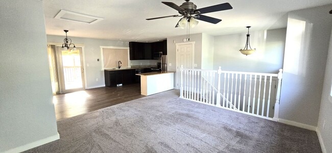 Photo - 2 Bedroom 1.5 Bathroom 1 Car Garage For Rent