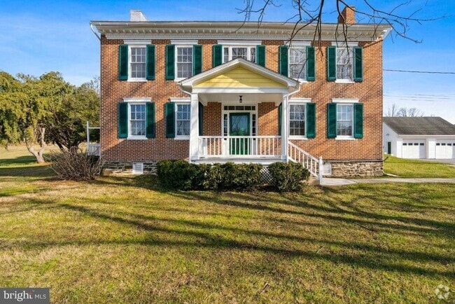 Building Photo - 15615 Falls Rd Rental