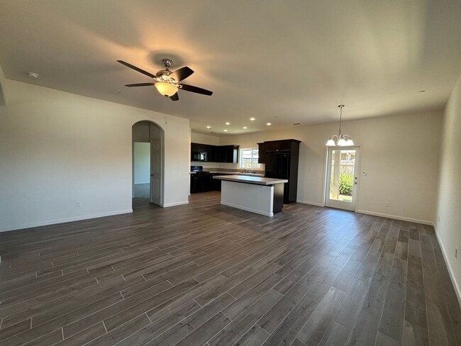 Photo - 30769 Ashland Rd