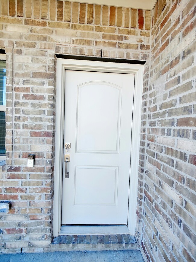 Photo - 234 Griffith Dr