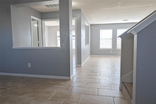 Photo - 16011 Crooked Arrow Dr