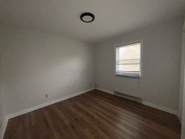 Photo - Apartment for Rent Unit 1