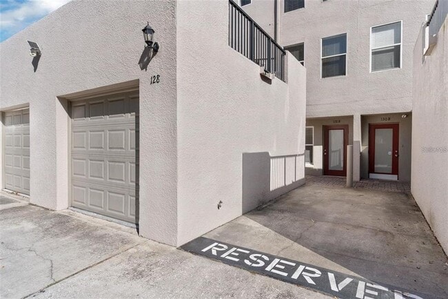 Photo - 128 S Bumby Ave Unidad 6 Rental