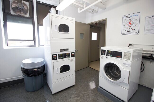 Photo - 2625 E 13th St Unit 7G