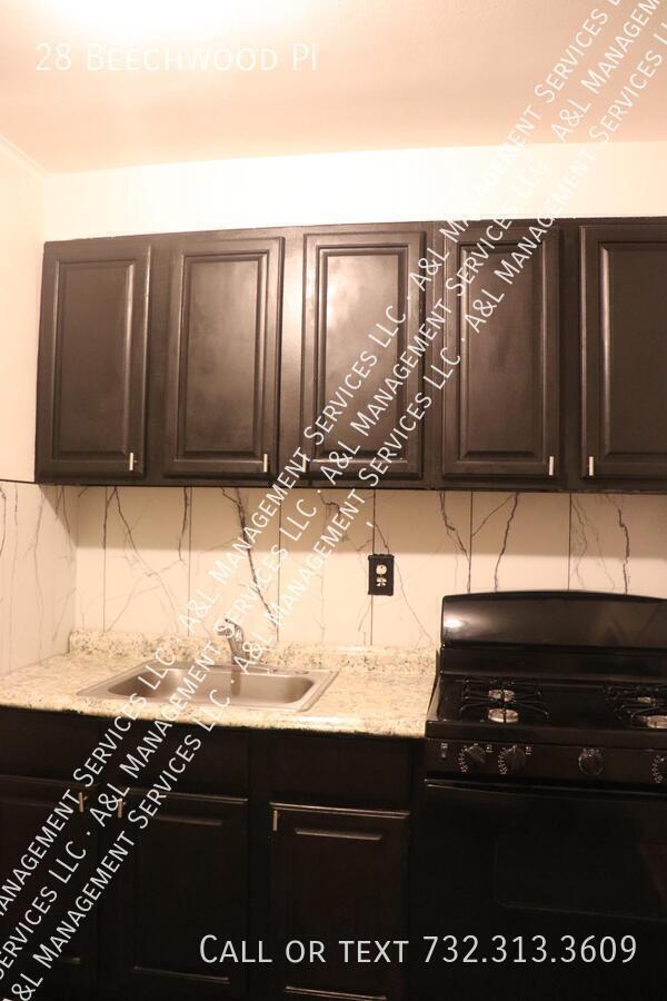 Photo - 28 Beechwood Pl