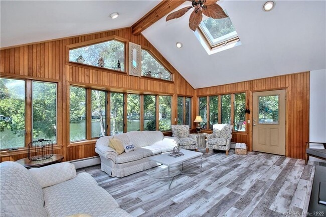 Photo - 151 Sasapequan Rd