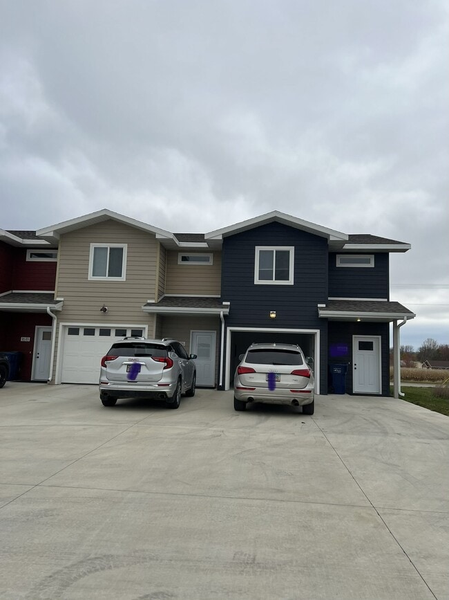 Building Photo - 1624 3rd St NW