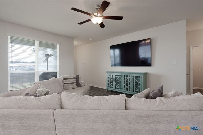 Photo - 445 Appalachian Trl