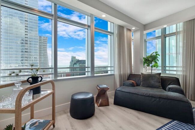Photo - 1395 Brickell Ave Unit FL34-ID1039126P
