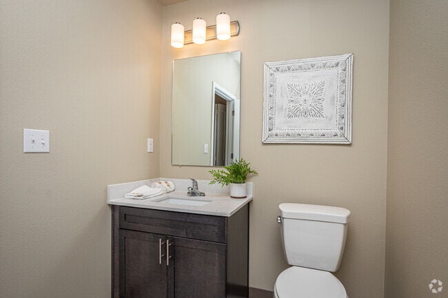 2BR, 2BA - 1279SF