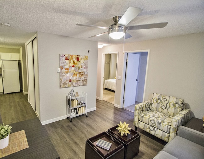 Building Photo - Kelsey Rental