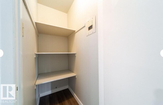 Photo - 3415-3106 106 Ave NW