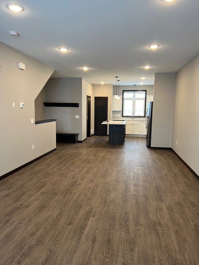 2149 Rolling Green Ln