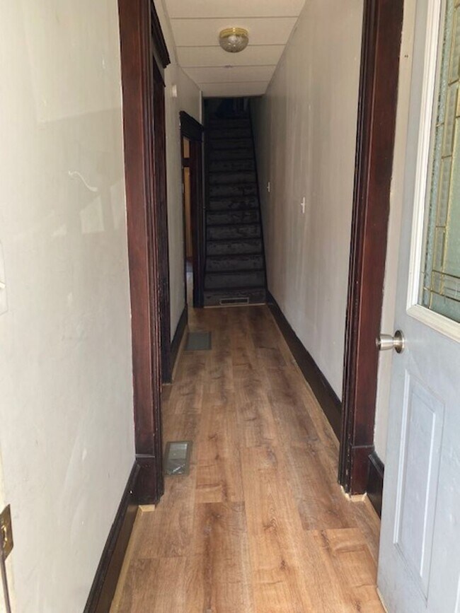 Photo - 3 br, 1 bath House - 23 COAL ST