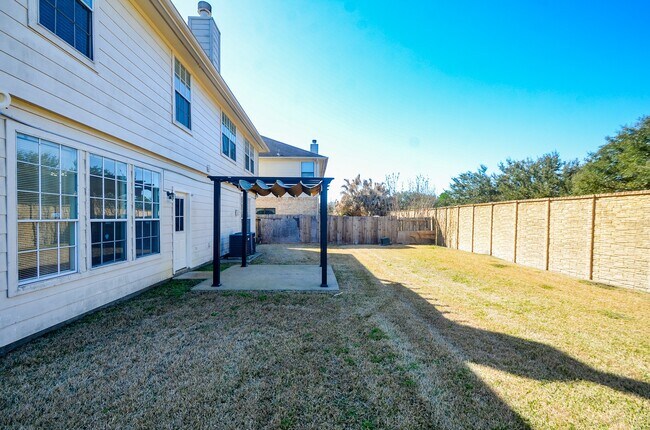 Photo - 15002 Turphin Way