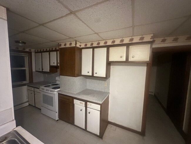 Photo - 60 E Broadway Unit 1