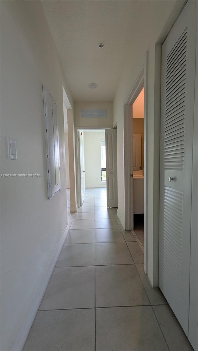 Photo - 8001 NW 41st St Unit F-204