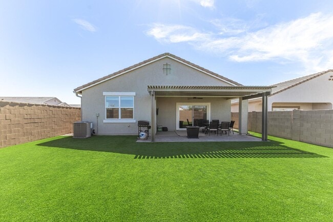 Photo - 1714 W Starfire Ave