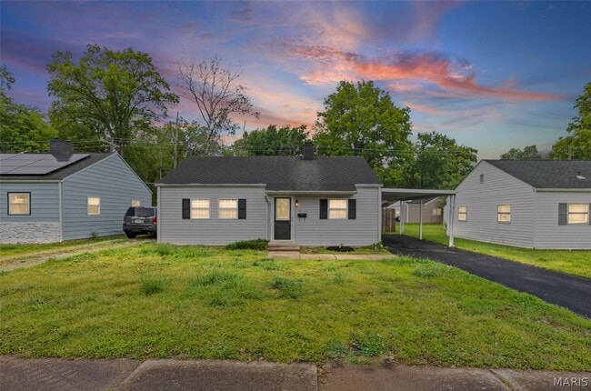 Photo - 1104 Bel Aire Dr