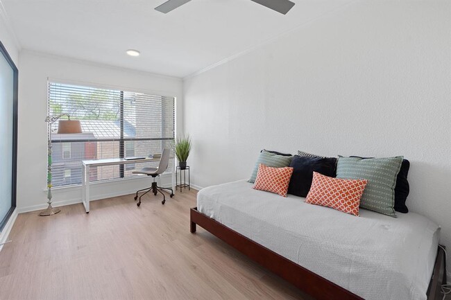 Photo - 1101 Hollow Creek Dr Unidad 2203 Rental