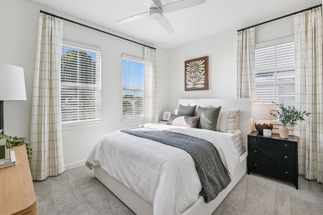 Hamlet Huntersville - Homes & Townhomes for Rent