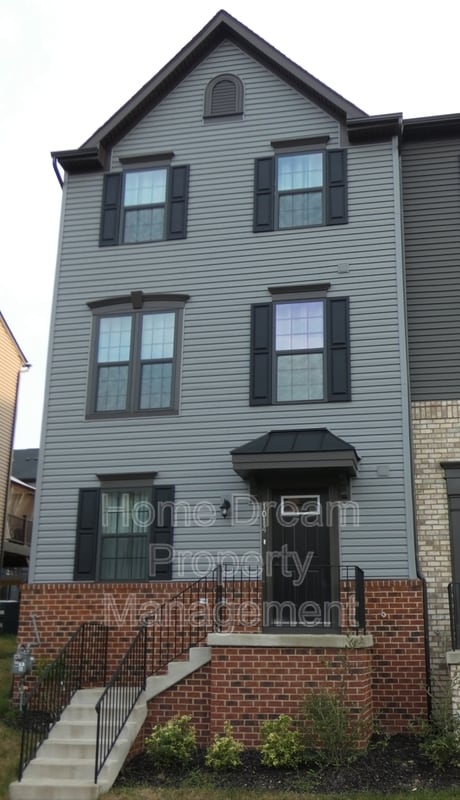 Building Photo - 1014 Trestle Dr Rental