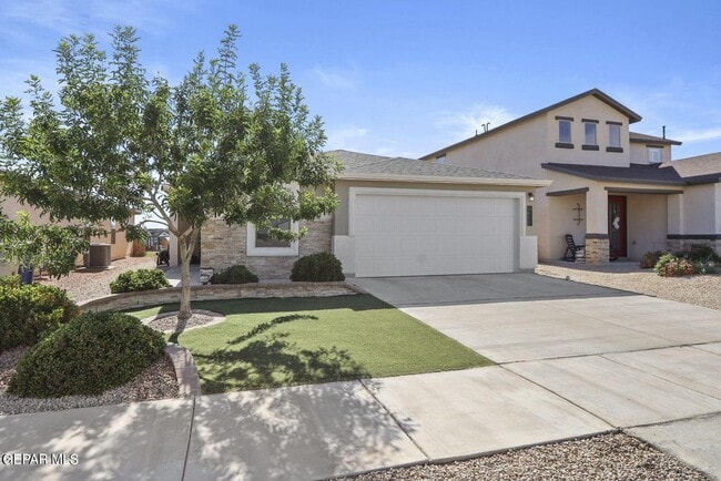 Photo - 3917 Desert Dunes Dr