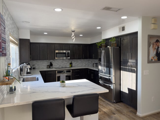 Photo - 8932 Gateway View Ct