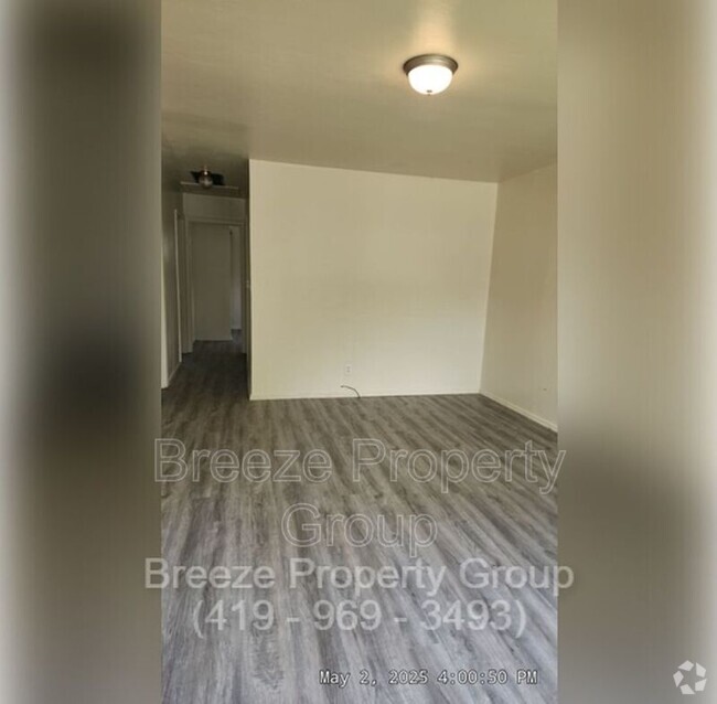 Building Photo - 2074 Price St Rental