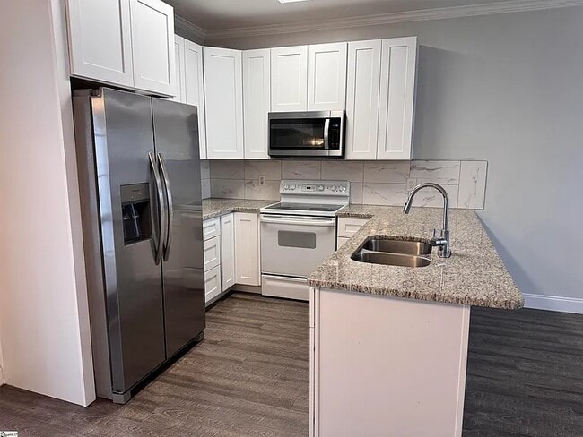 Photo - 58 Ridgestone Cir