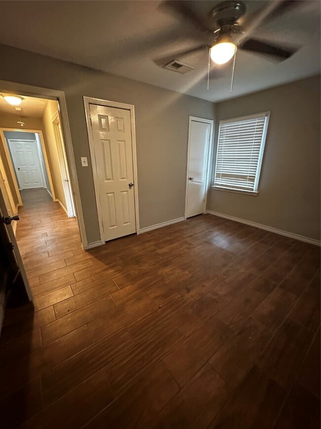 Photo - 715 Washington St