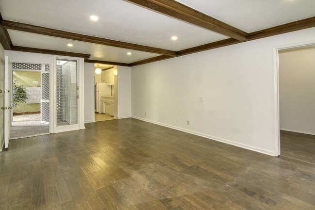 Photo - 9018 Keith Ave Unit 101