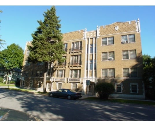 Sheridan Court Apartments