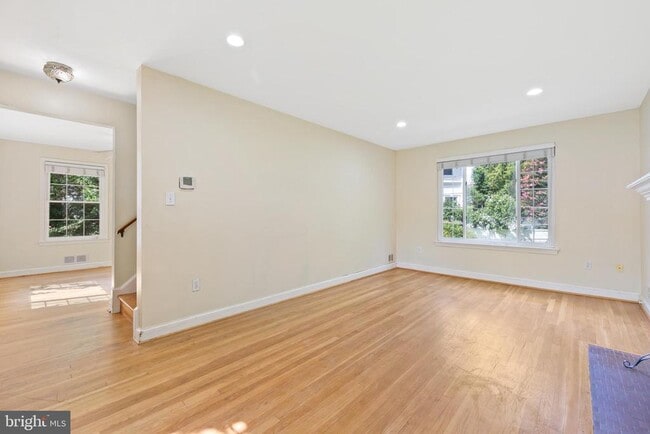 Photo - 5601 Wyngate Dr