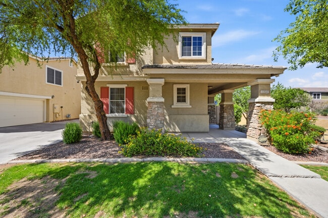 Photo - 2250 E Wayland Dr