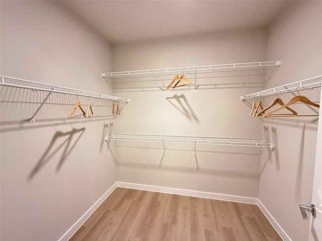 Photo - 3409 Brinkman St Unidad A6.212