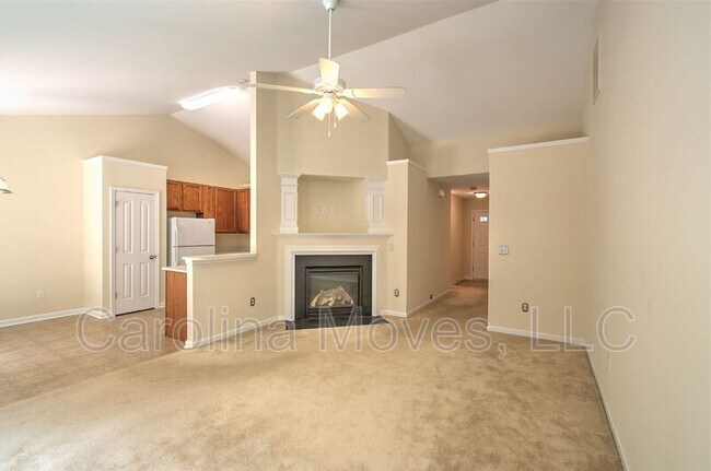 Photo - 112 Stream Crossing Way