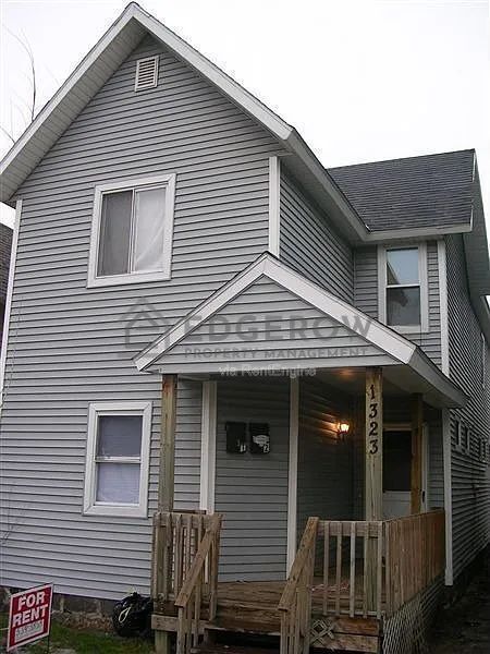 Building Photo - 1323 Broadway Ave NW